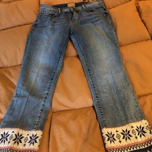 Embellished crop jeans